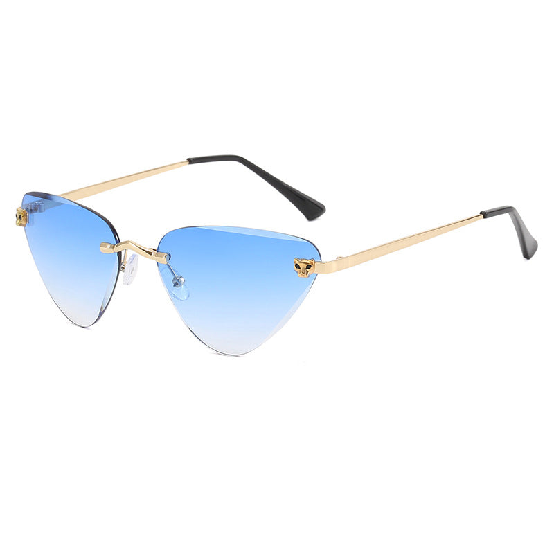 Ladies Cat-Eye Sunglasses with Elegant Metal Frame Bowlift