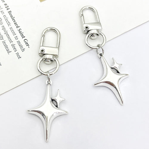 Star-Designed Keychain Charm Bowlift