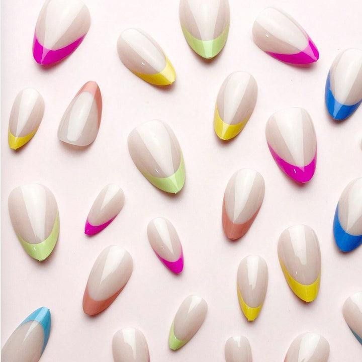 Artificial nail set with colorful French design Bowlift
