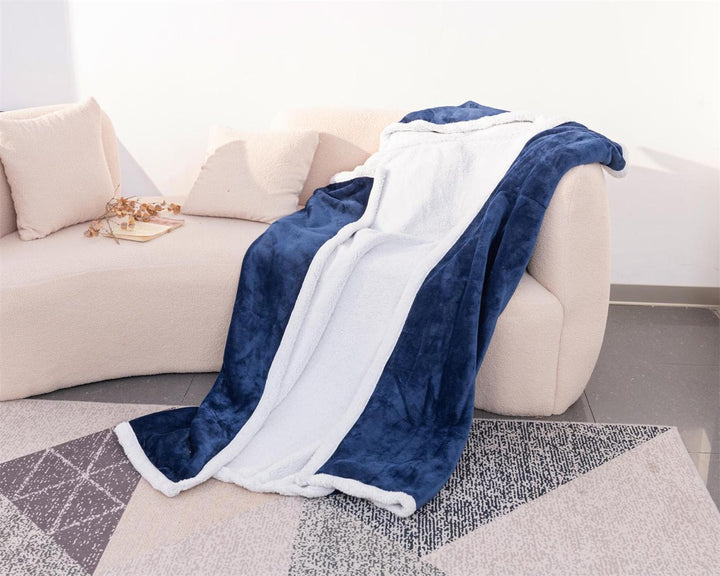 Women's Hooded Blanket Bowlift