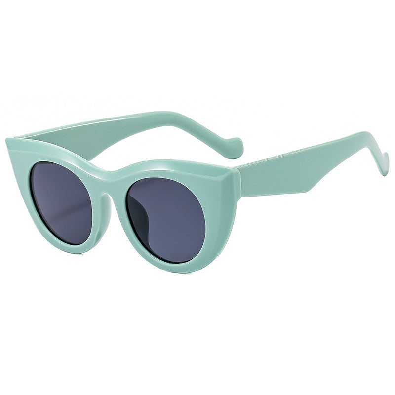 Women's Cat-Eye Sunglasses with Transparent Frame and Polarized Lenses Bowlift