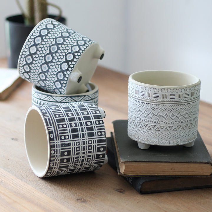 Decorative plant pot with geometric pattern Bowlift