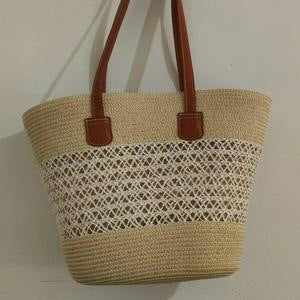 Trendy Woven Beach Bag Bowlift