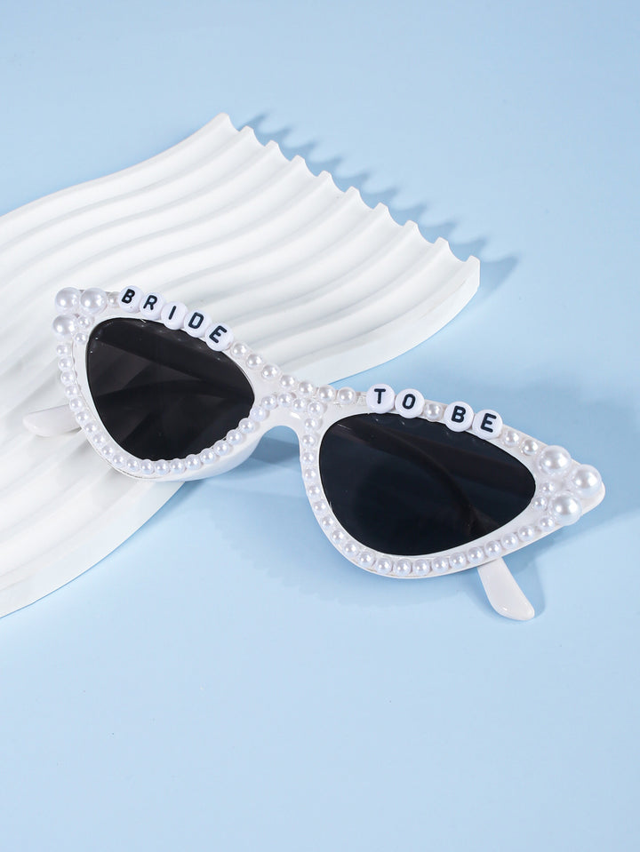 Cat-Eye Fashion Sunglasses Bowlift