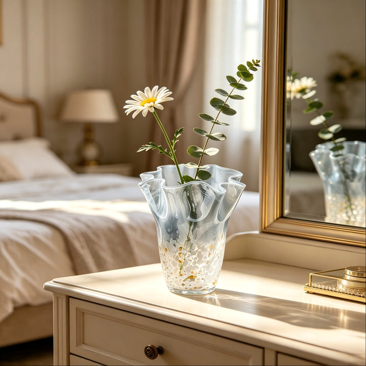 Elegant Glass Vase with Artistic Wave Design Bowlift