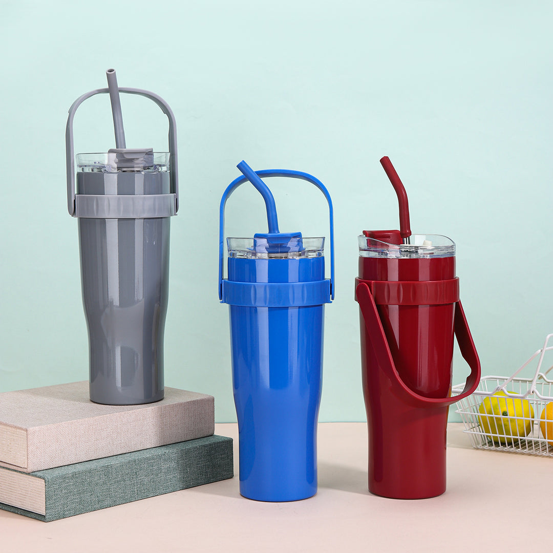 Women's drinking cup with straw Bowlift