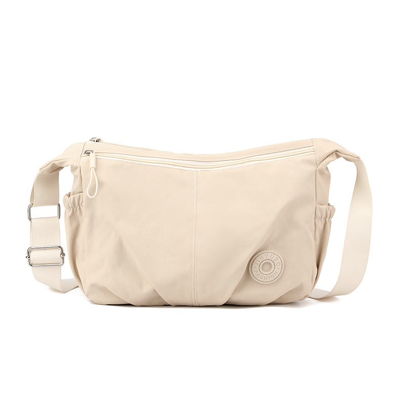 Practical everyday shoulder bag Bowlift