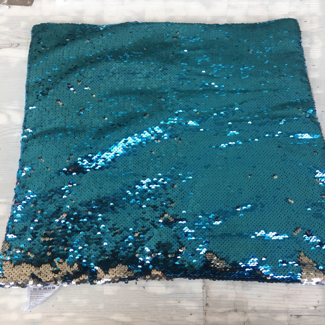 Women's Sparkling Sequin Poncho Bowlift