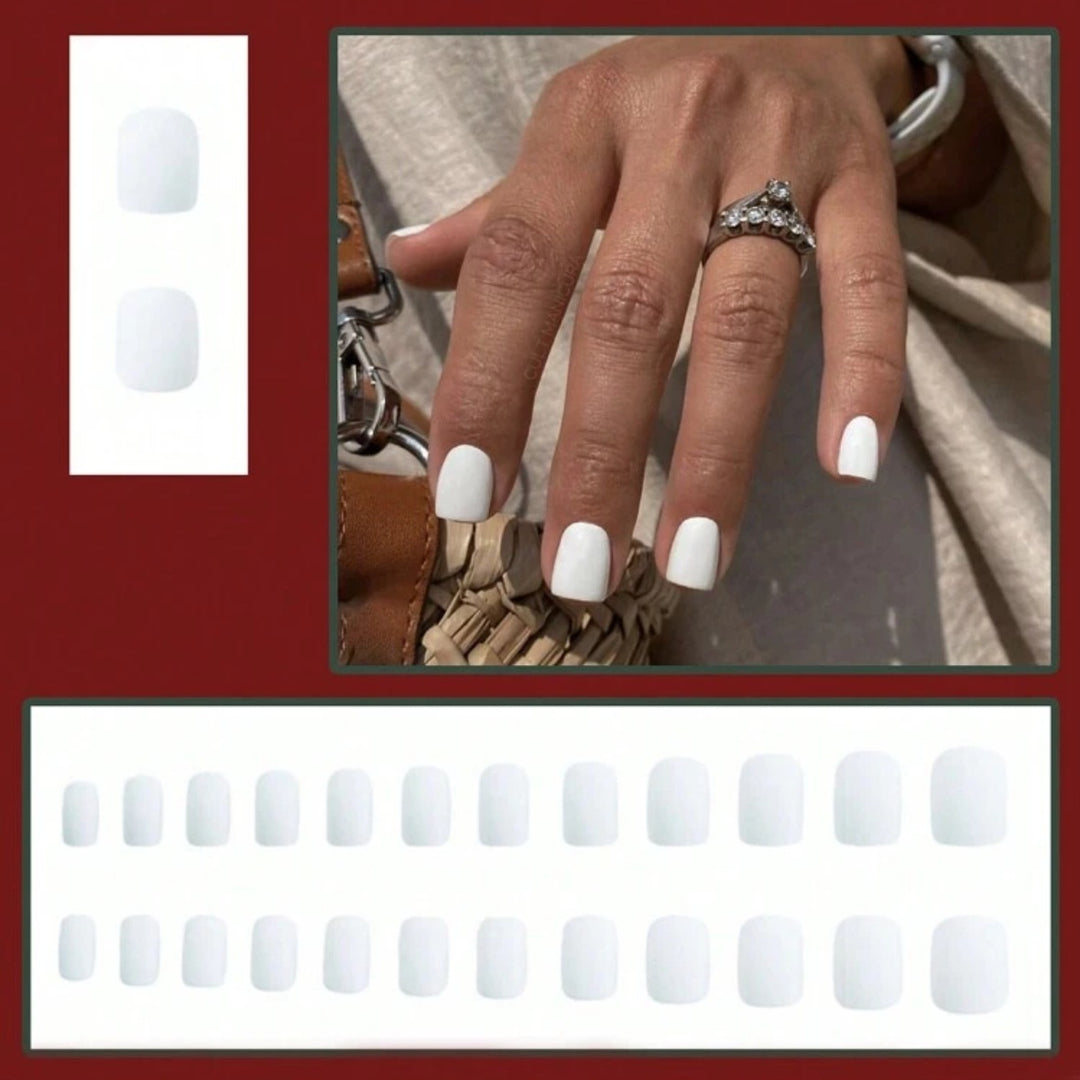 Acrylic nail set with elegant high-gloss finish and easy-care surface Bowlift