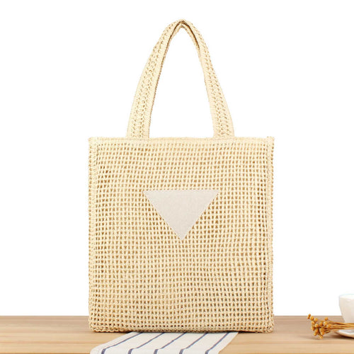 Handbag Made of Natural Wicker with Minimalist Details Bowlift