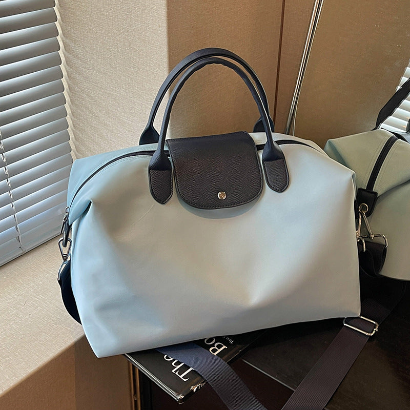Women’s Travel and Sports Bag Bowlift
