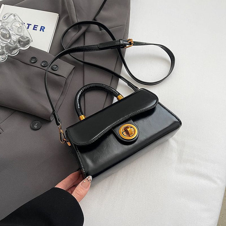 Structured Crossbody Handbag Bowlift