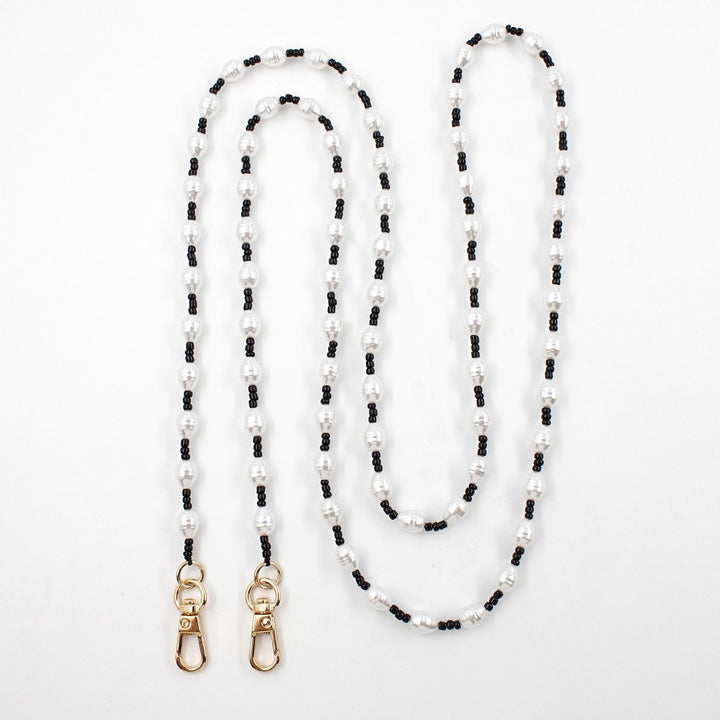 Elegant Beaded Eyewear Chain Bowlift