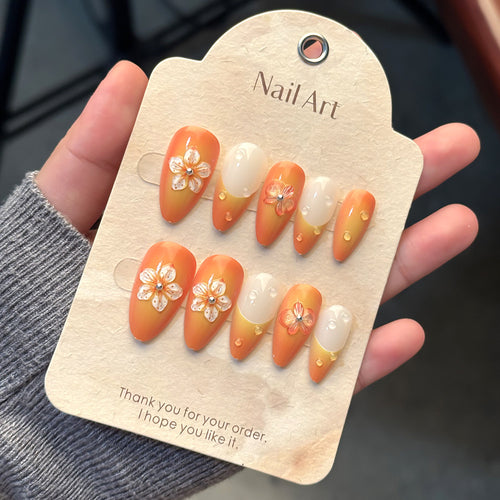 Floral-Decorated Press-On Nail Set Bowlift