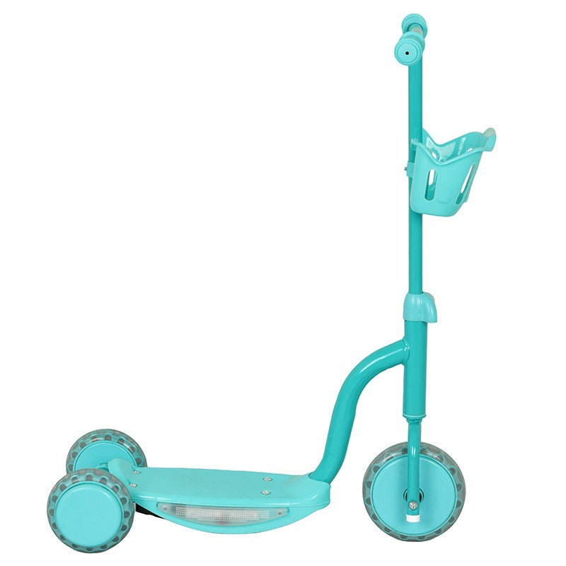 Lightweight Interactive Trike Scooter Bowlift