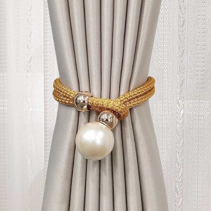 Elegant curtain tieback with decorative pearl Bowlift