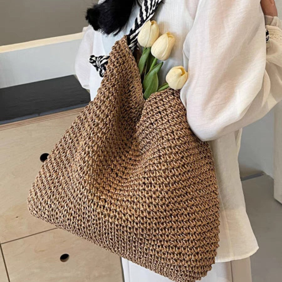 Straw Shopper Bag with Modern Design Bowlift
