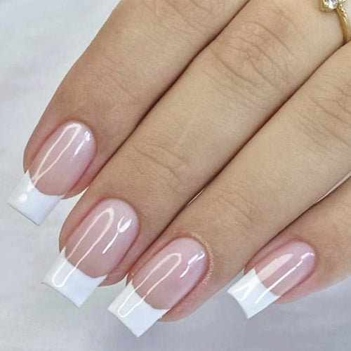 French Tip Press-On Nail Set Bowlift