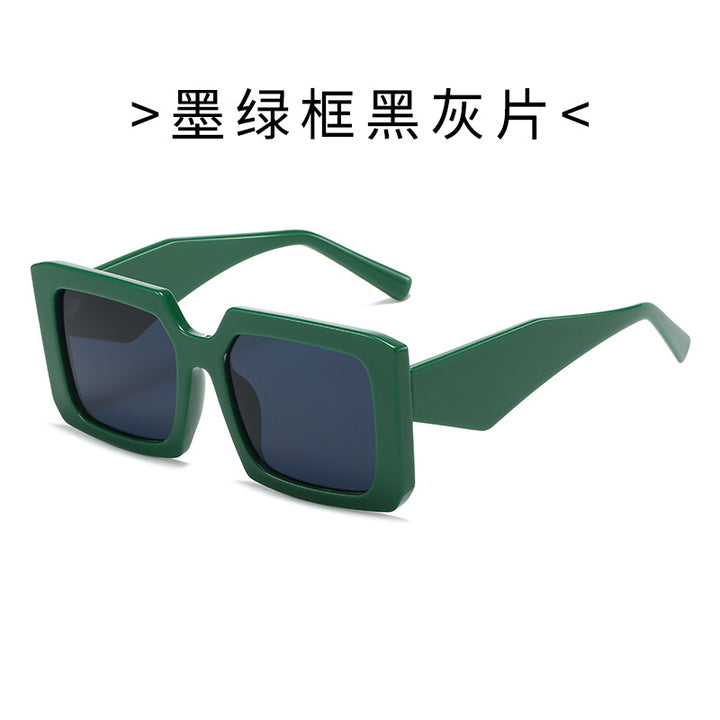 Women’s Geometric Sunglasses with Wide Frame Bowlift