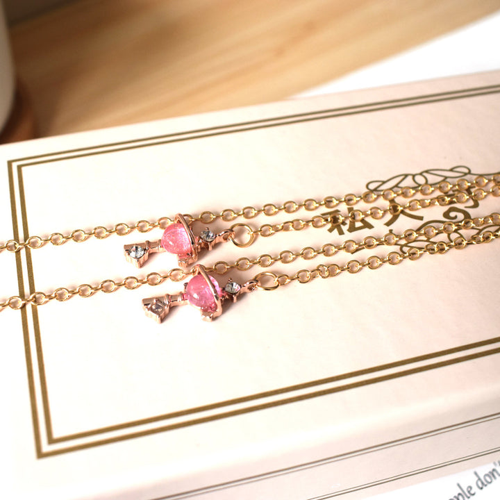 Elegant Dual-Tone Eyewear Chain Bowlift