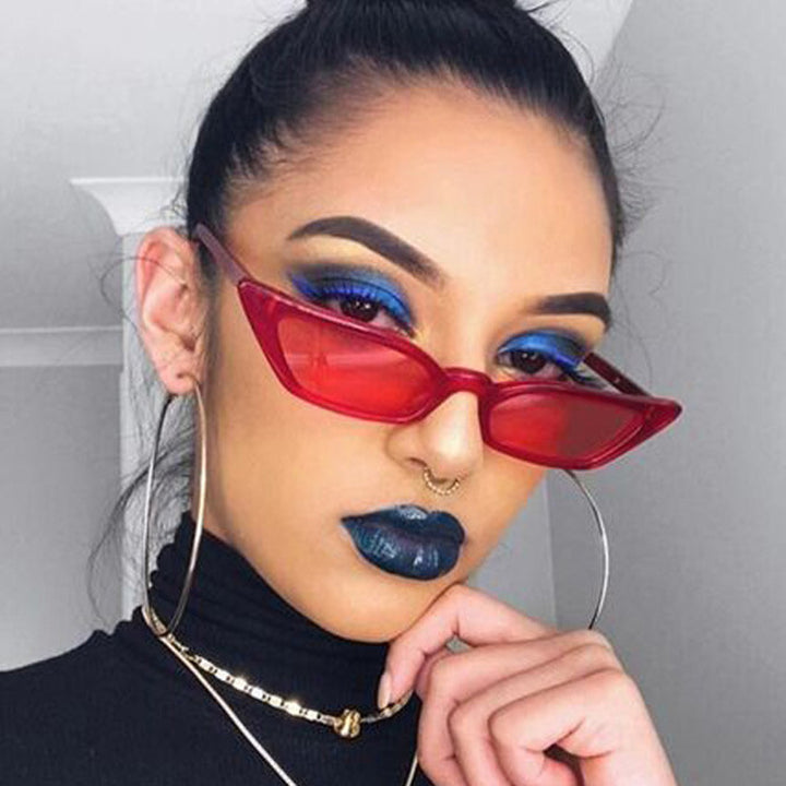 Women's geometric sunglasses in trendy shield design Bowlift