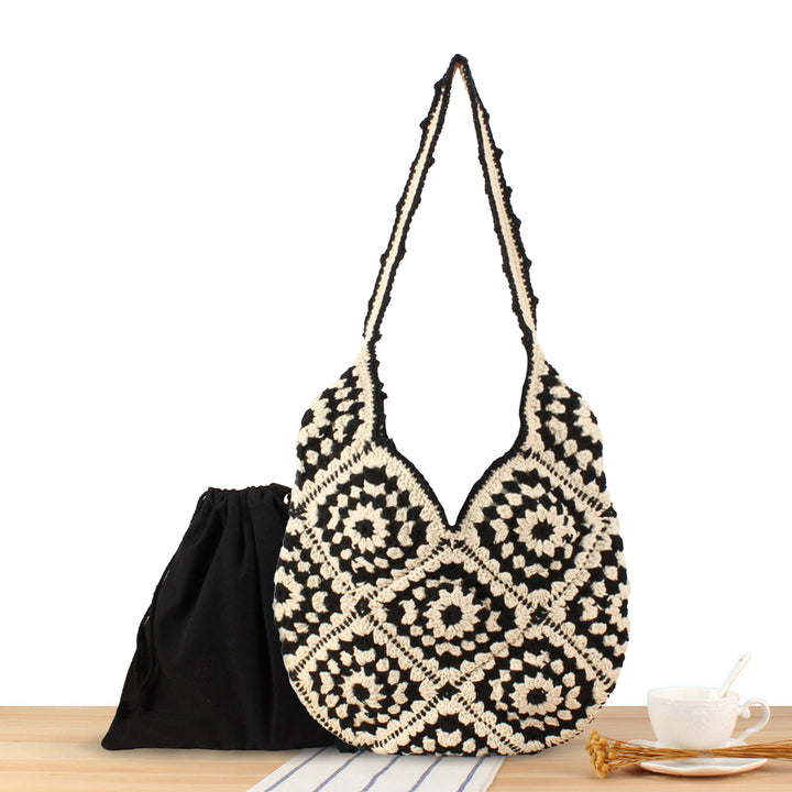Handbag in modern crochet pattern Bowlift