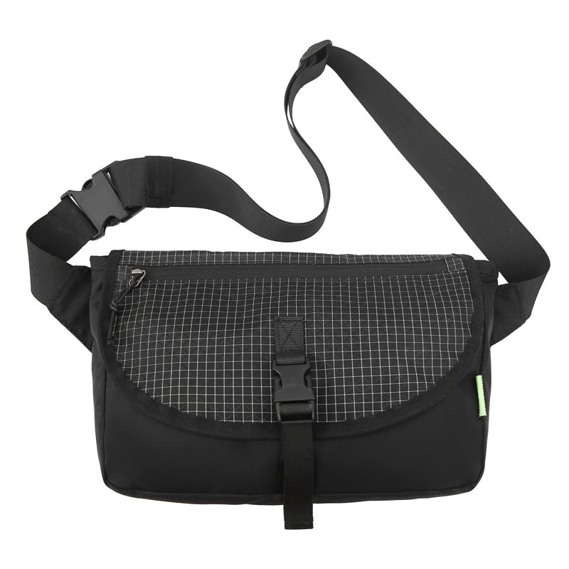 Sporty Shoulder Bag With Padded Shoulder Strap Bowlift