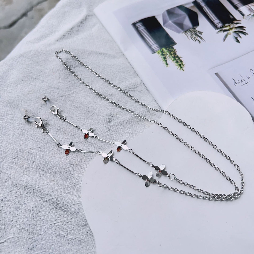Fashionable Chain Eyewear Retainer Bowlift