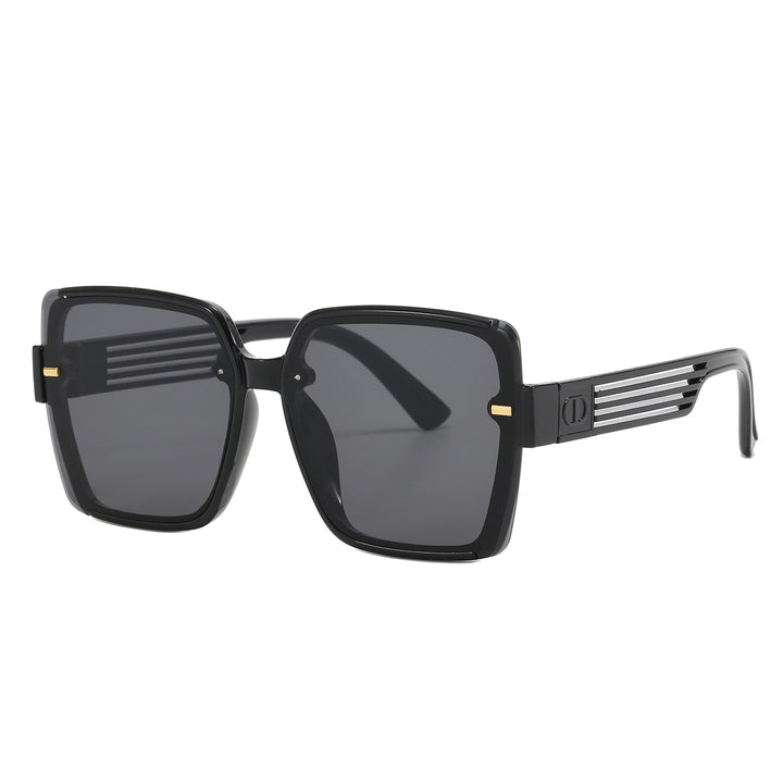 Women's trendy square sunglasses with UV protection and stylish frame Bowlift