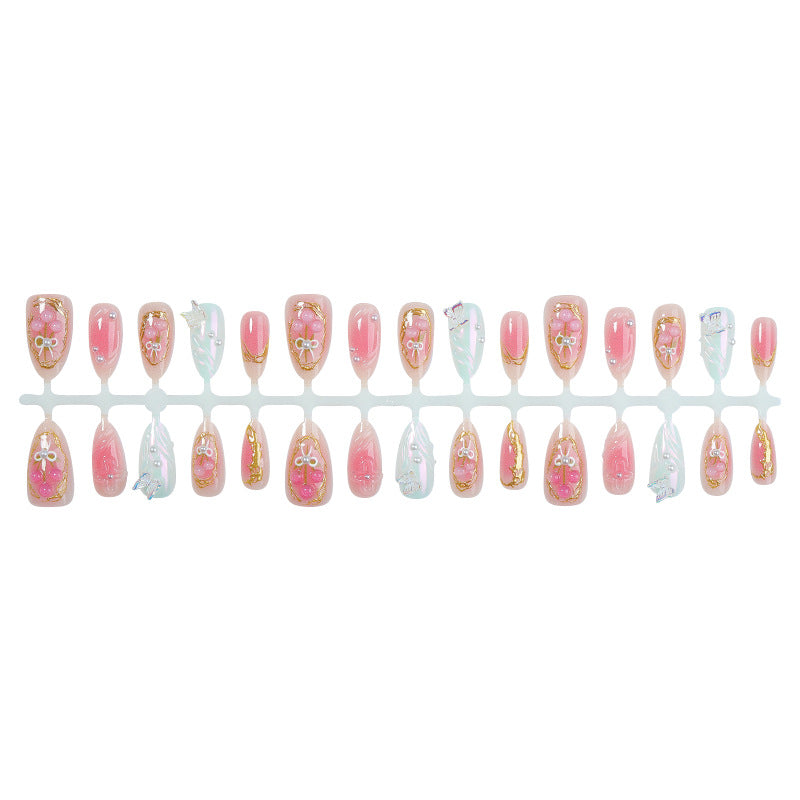 Art nail set with sparkling flowers and decadent accents Bowlift