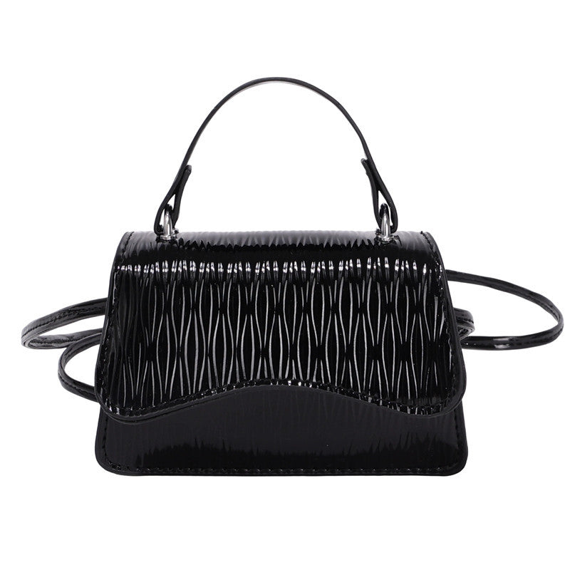 WoTextured Crossbody Purse Bowlift