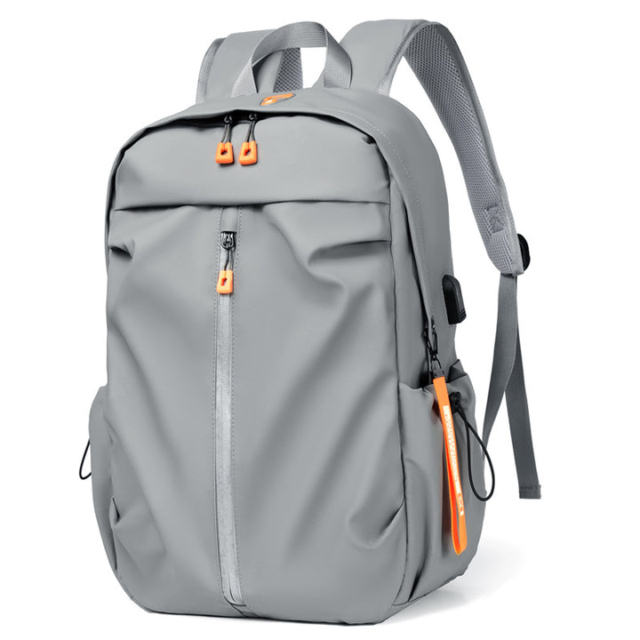 Sporty backpack with intelligent compartment design and robust protection Bowlift