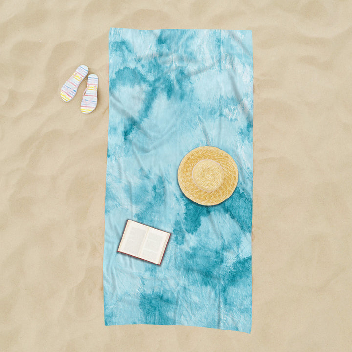 generously cut beach towel with TIE-DYE pattern Bowlift