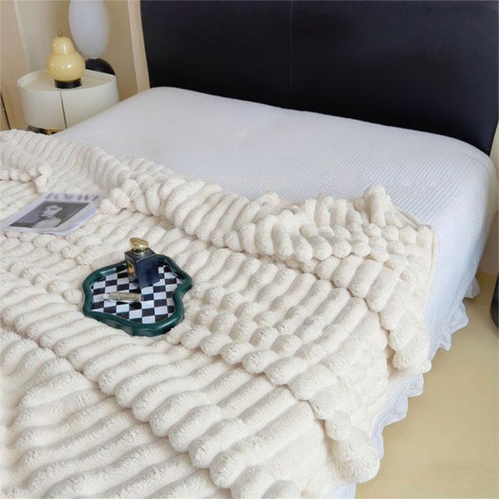 Women's Ultra-Soft Cuddly Blanket with Wave Structure Bowlift