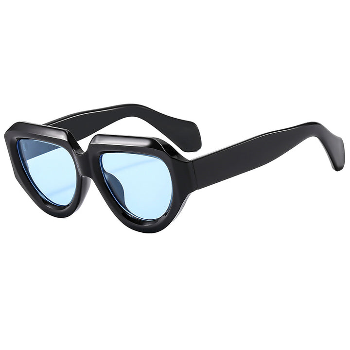 Women's Cat-Eye Sunglasses with Modern Transparent Frame and UV Protection Bowlift