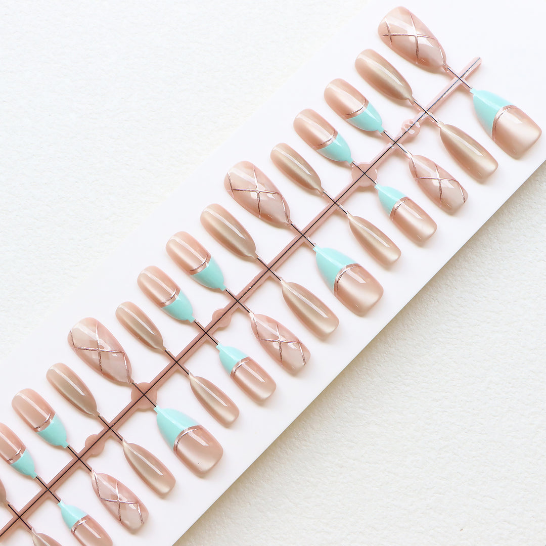 Elegant Artistic Press-On Nail Set Bowlift