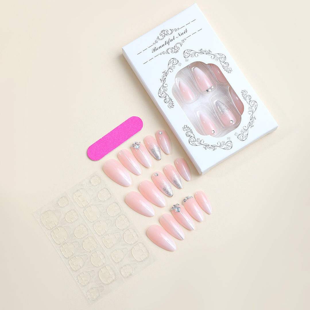 Glamorous Press-On Nail Collection Bowlift