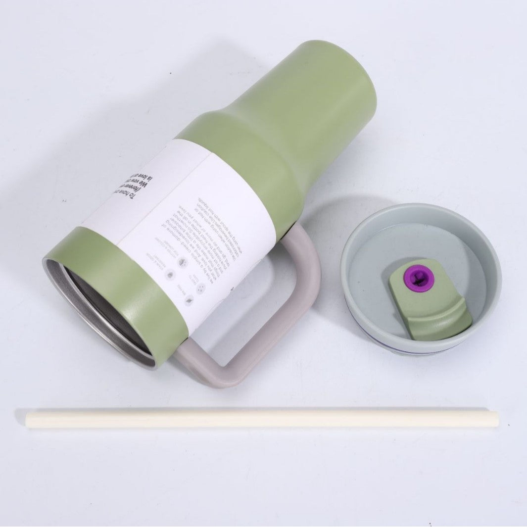 Women's insulated mug with 2-in-1 lid Bowlift