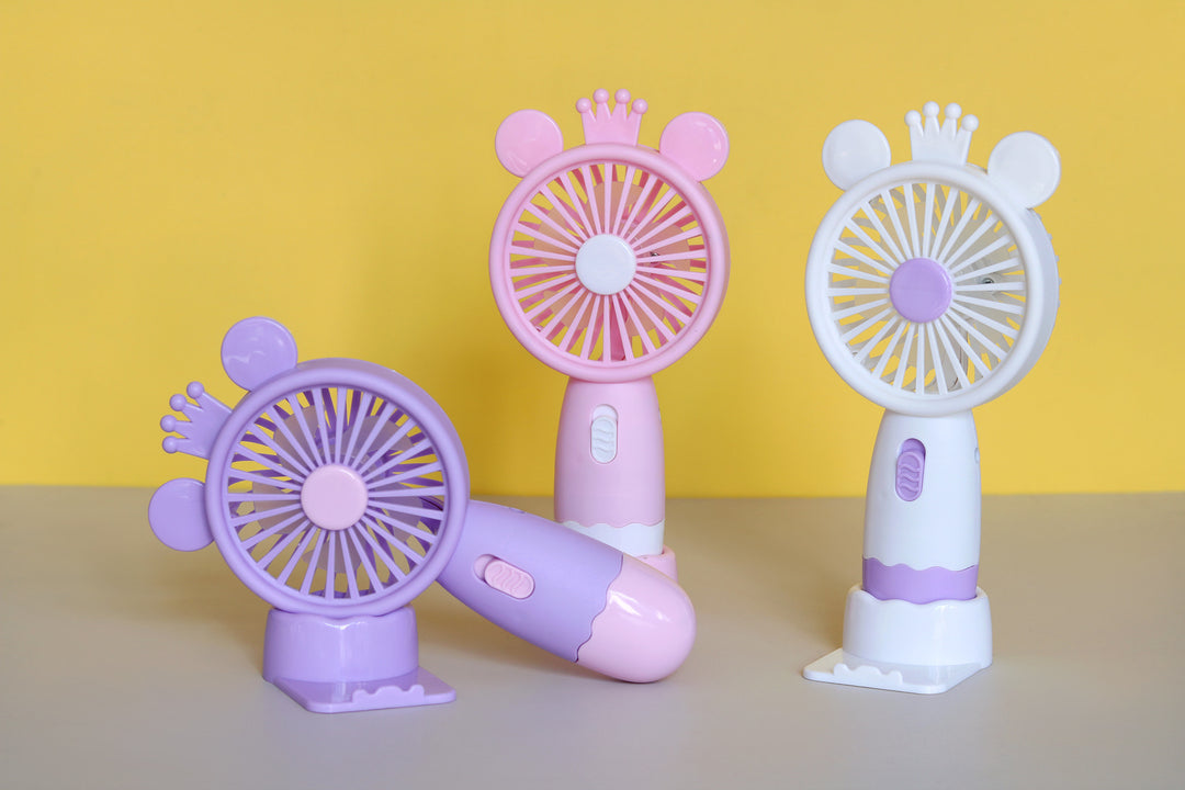Unisex portable hand fan in playful animal design Bowlift