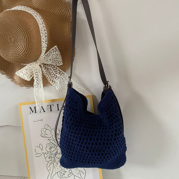Woven Material Handbag Bowlift