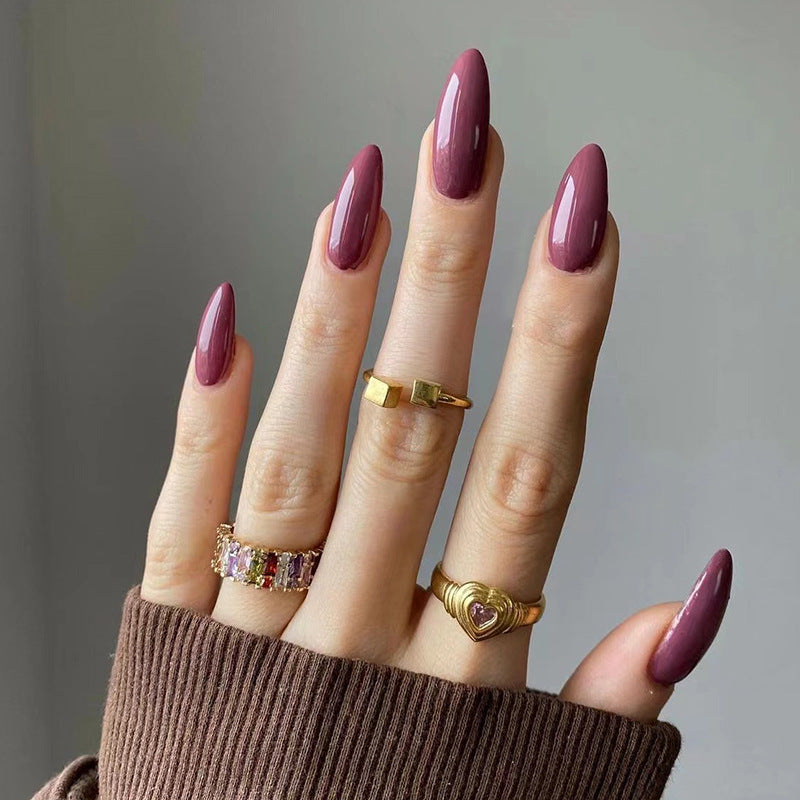 Elegant Acrylic Nails with High Gloss Finish Bowlift