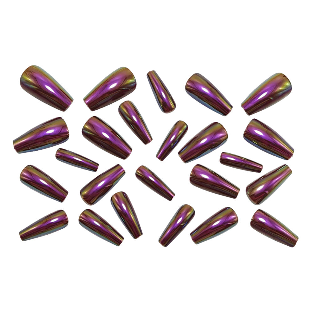 Shiny artificial nails with polarizing effect Bowlift