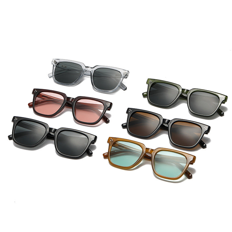 Women's sunglasses in modern square design with polarized lenses Bowlift