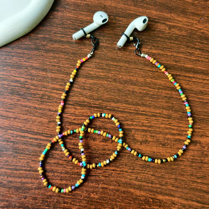 Fashionable glasses holder chain with artistic design Bowlift