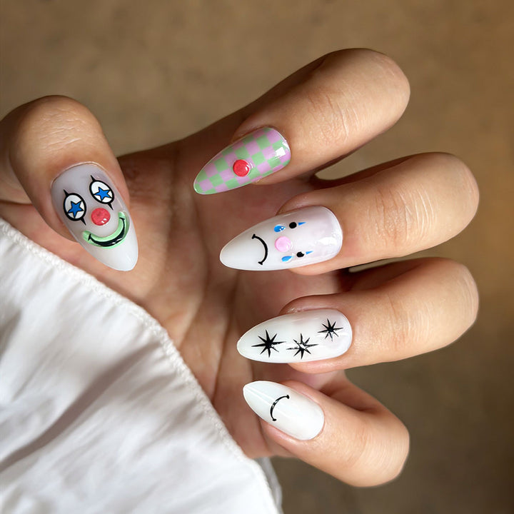 Playful Press-On Nail Art Set Bowlift