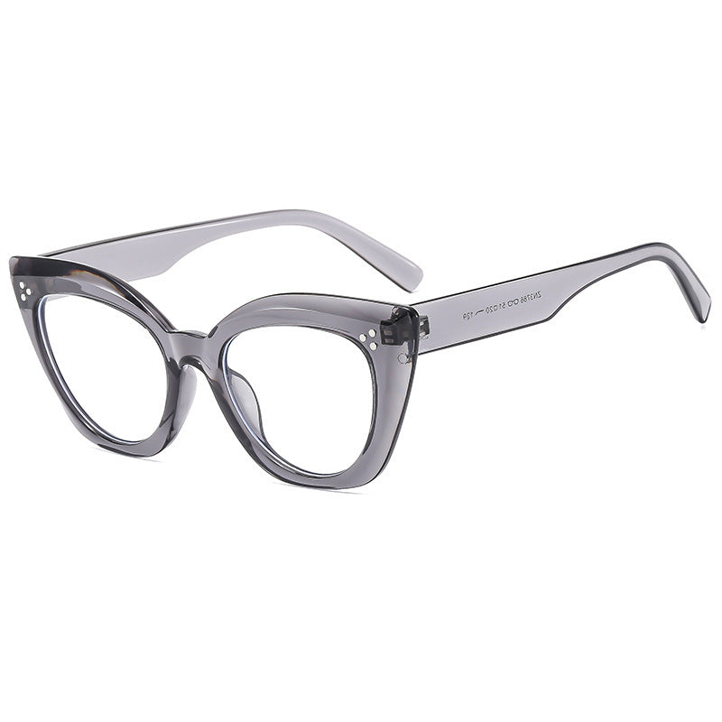 Women's Cat-Eye Sunglasses with Luxurious Accents Bowlift