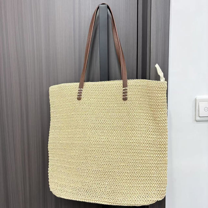 Bast shoulder bag with elegant leather handles Bowlift