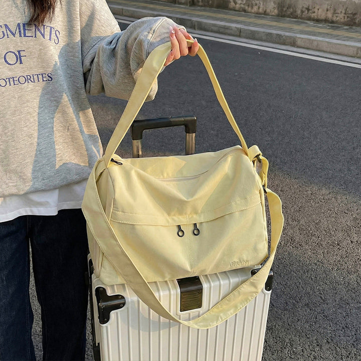 Practical leisure travel bag Bowlift
