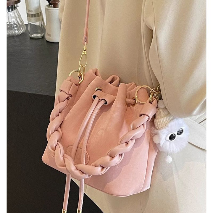 Stylish Crocheted Shoulder Bag Bowlift