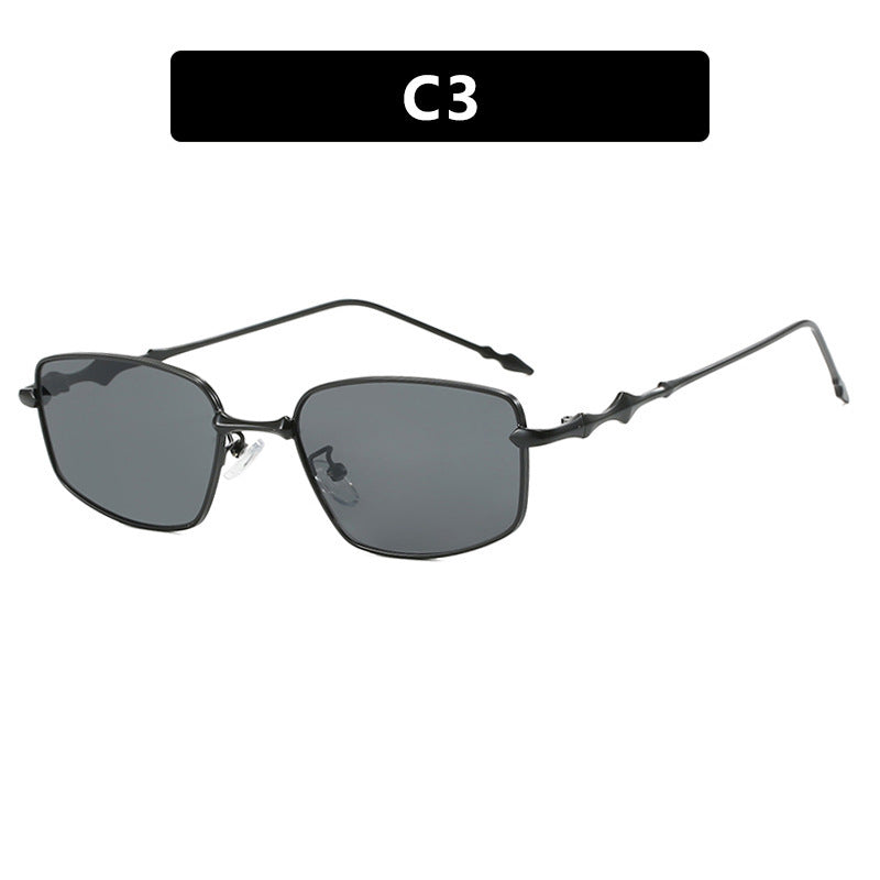 Women's fashionable square sunglasses in unique design Bowlift